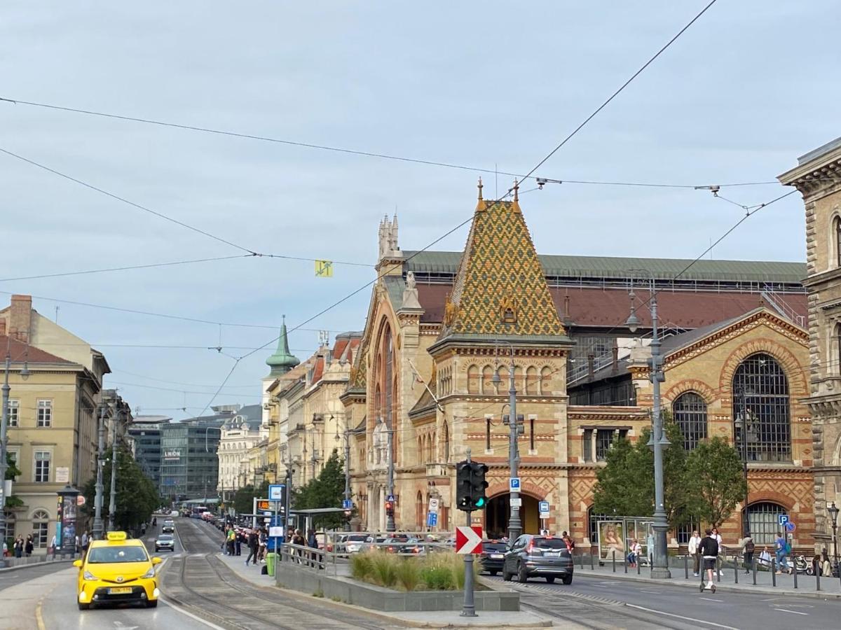 Urban Haven - 3 Beds, 3 Baths, Free Parking, Near Central Market Budapeszt Zewnętrze zdjęcie